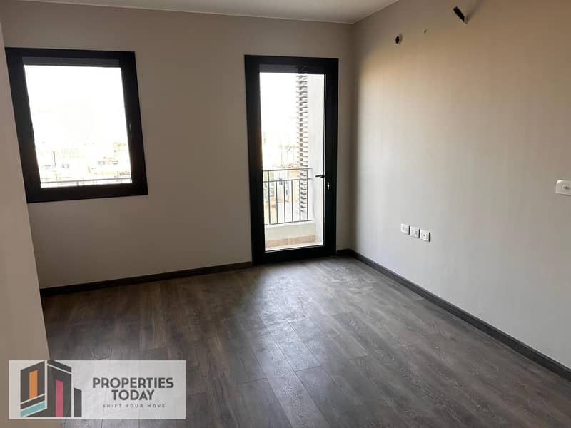 5 WhatsApp Image 2025-10-27 at 4.21. 16 PM (2). jpeg