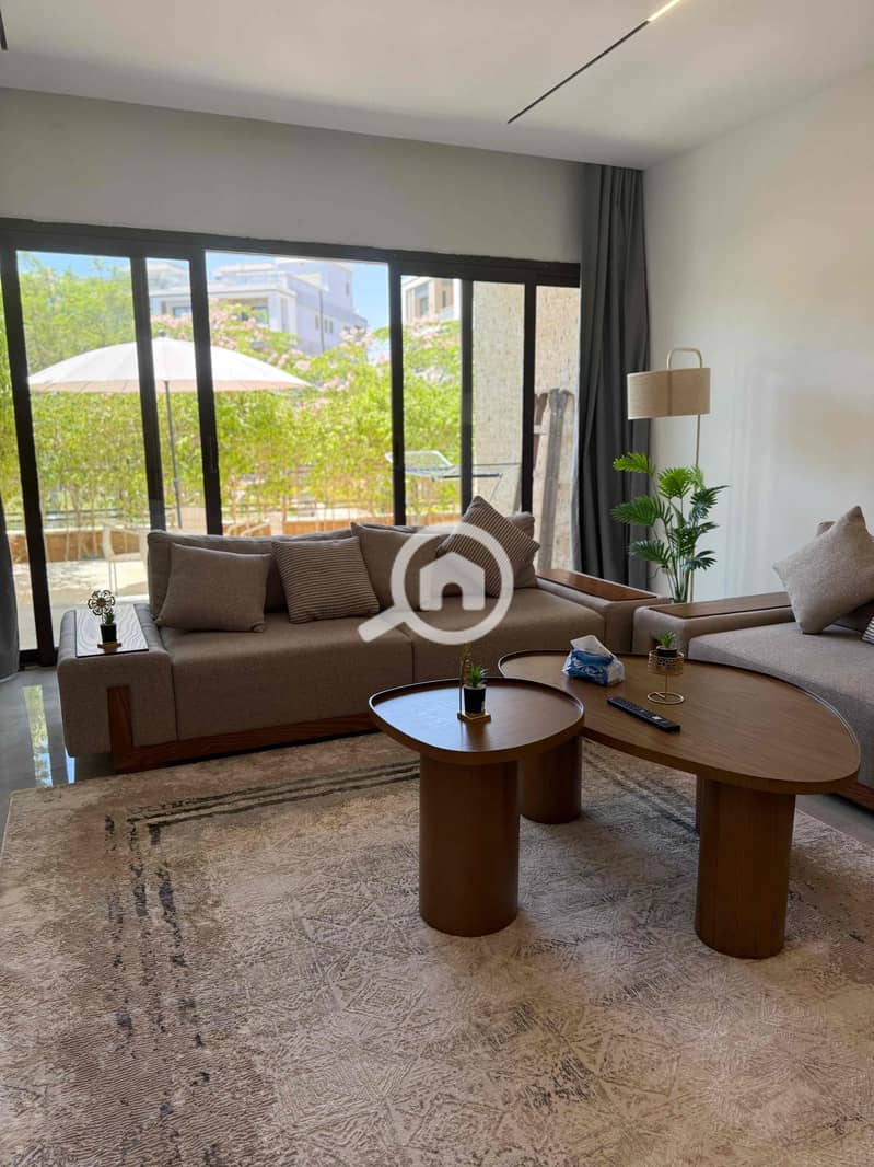 13 86f203d1-8a1e-433b-aa75-b2404ce085f8. jpg