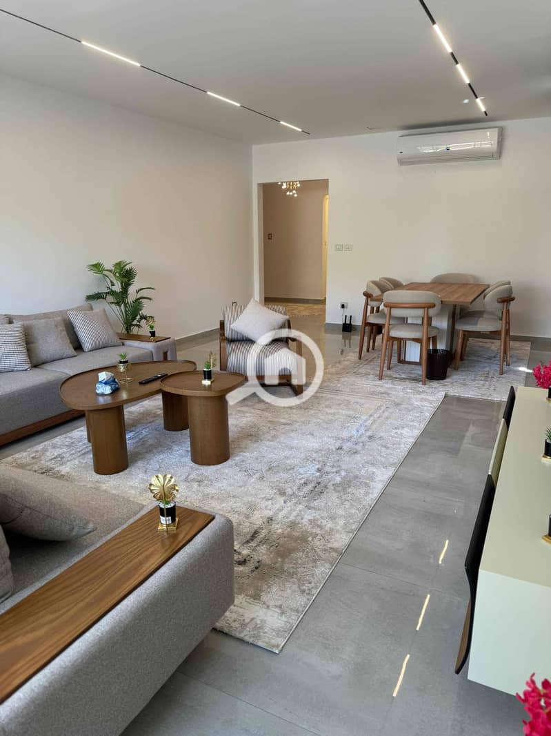 22 4dae29ab-8b63-4056-98e4-6f960ce4eeb4. jpg