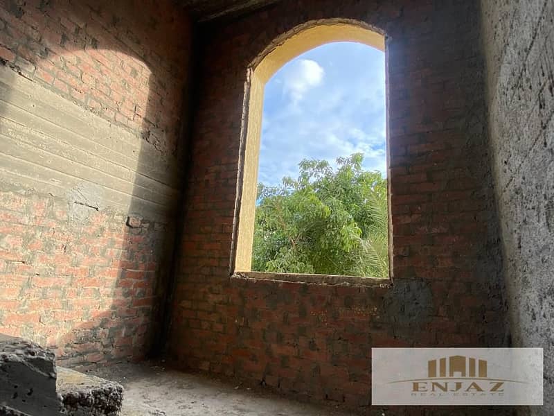 4 38b2ad34-17f4-42af-a290-aeb17a1729a7. jpg