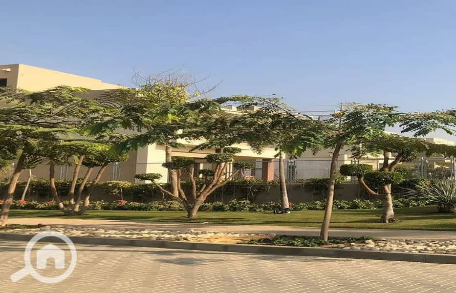 4 7055219-589beo_1400x900. jpg