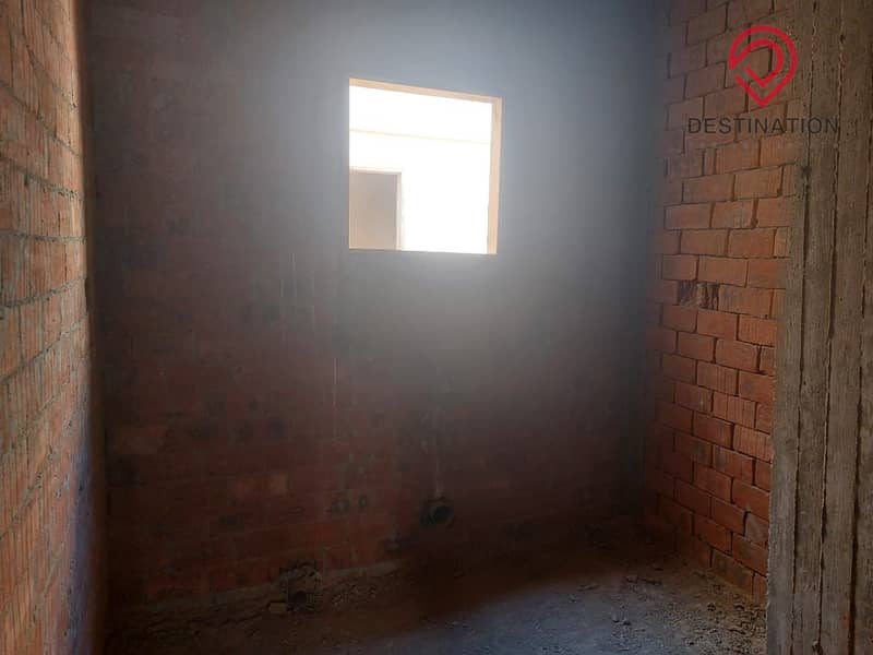 9 228d6370-6348-4210-8c60-9b2083fa6a83. jpg