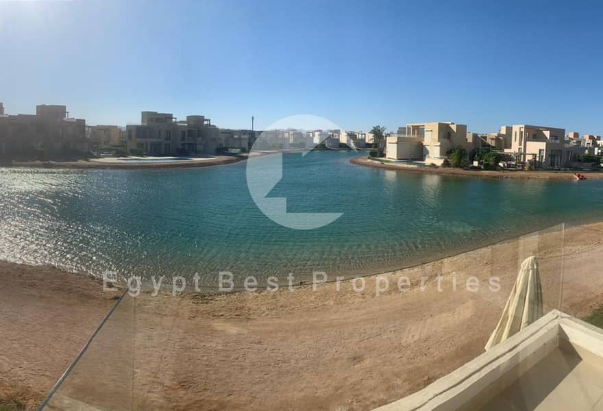 2 9fb323c7-a559-4f54-bbe0-85788d56911f. jpg