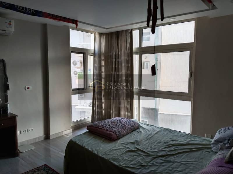 9 b417a45c-a07f-4aa1-948a-36f4259174b9. jpg