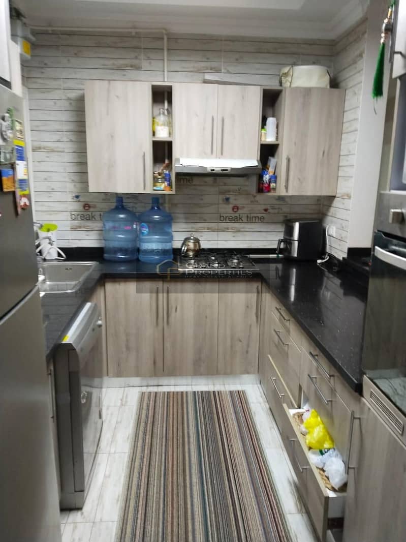 12 b1edc2ba-6e96-4792-ac8f-7ca30497453f. jpg