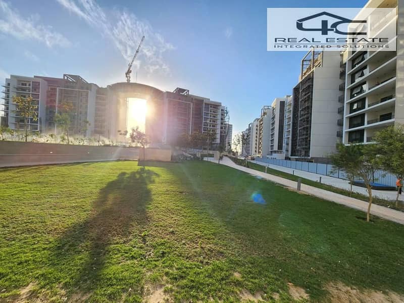 4 WhatsApp Image 2025-10-27 at 5.50. 32 PM (1). jpeg