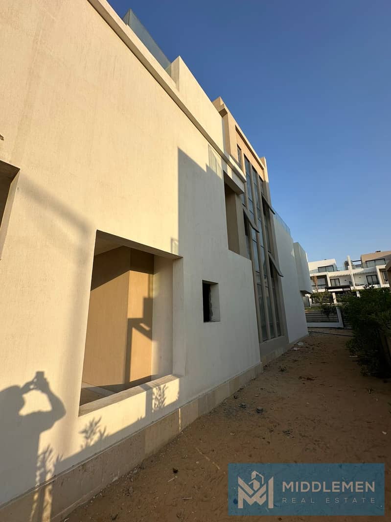 4 WhatsApp Image 2025-10-27 at 17.19. 30_9c57022d. jpg