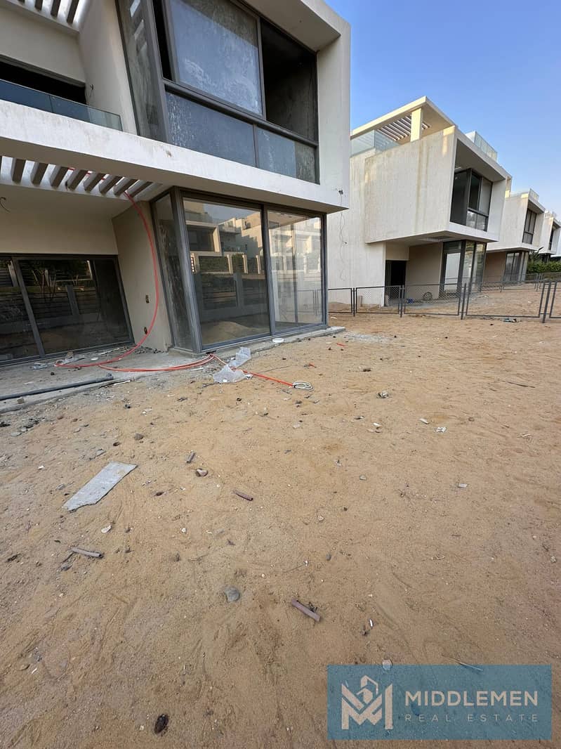 8 WhatsApp Image 2025-10-27 at 17.19. 30_b444231e. jpg