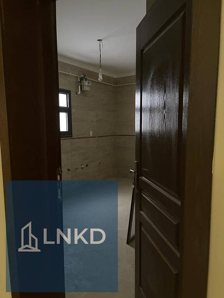 5 WhatsApp Image 2025-10-27 at 17.40. 43 (1). jpeg