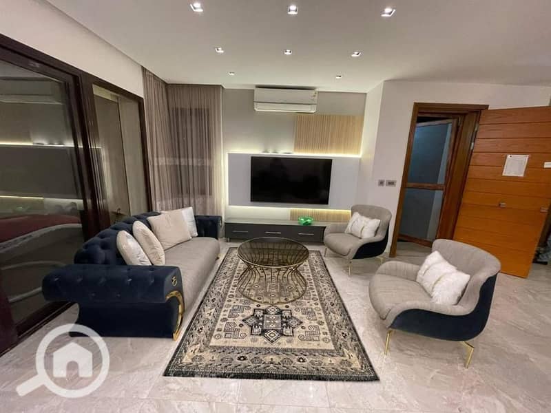 15 photo_5902249195123887238_y. jpg