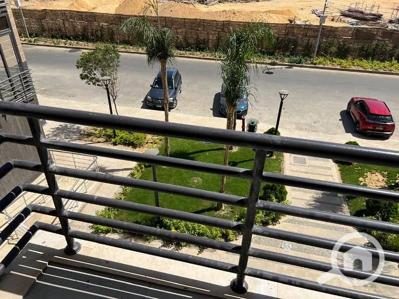 8 WhatsApp Image 2025-10-27 at 2.28. 10 PM. jpg