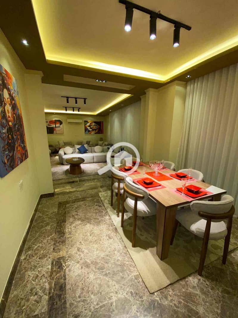 29 ea62291e-d2cc-4fed-9851-2c81a1e0b8e0. jpg