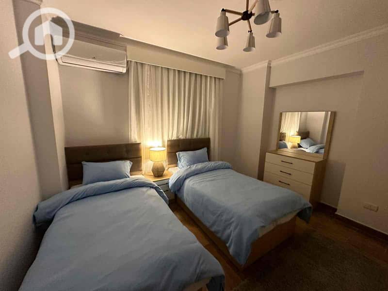 9 eaeab1af-292b-41b1-a417-8ef80a98f4a1. jpg