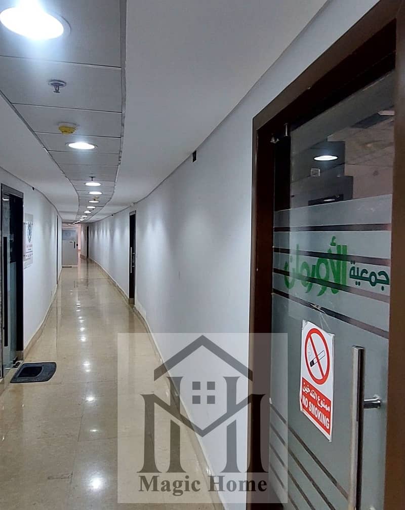 6 8092ccac-8611-4b29-8c2e-2f572a1721e0. jpg