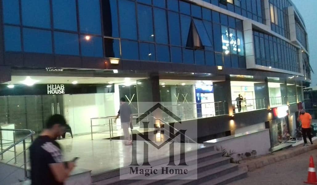 7 77316f04-a7b3-40ee-ac69-ea4817a4f8ce. jpg