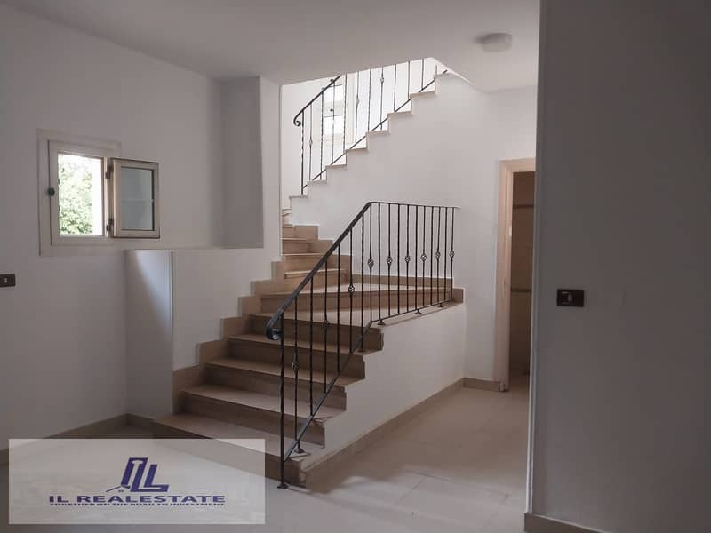 6 WhatsApp Image 2025-10-27 at 15.45. 53_04536e69. jpg