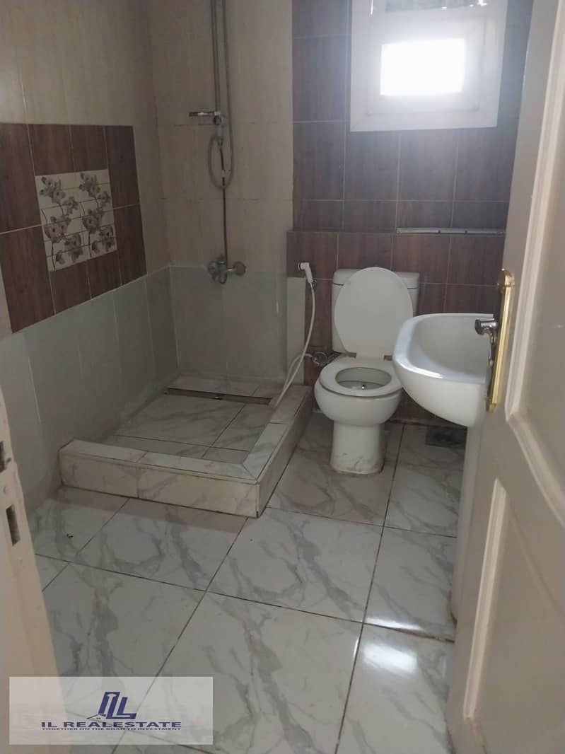 8 WhatsApp Image 2025-10-27 at 15.45. 53_98592cac. jpg