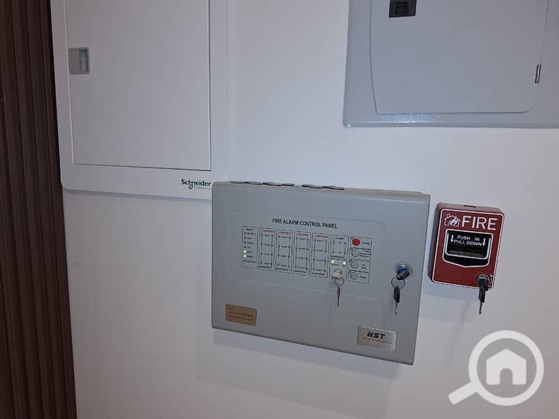 4 WhatsApp Image 2025-09-16 at 13.06. 33 (1). jpeg