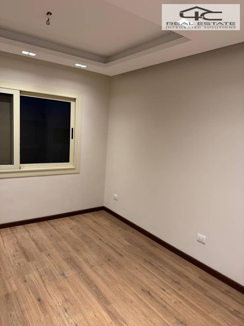 5 WhatsApp Image 2025-10-27 at 6.02. 48 PM. jpeg