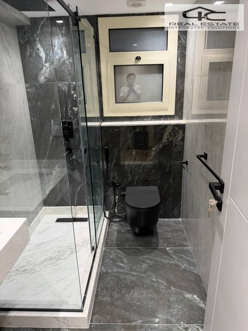 7 WhatsApp Image 2025-10-27 at 6.02. 30 PM. jpeg