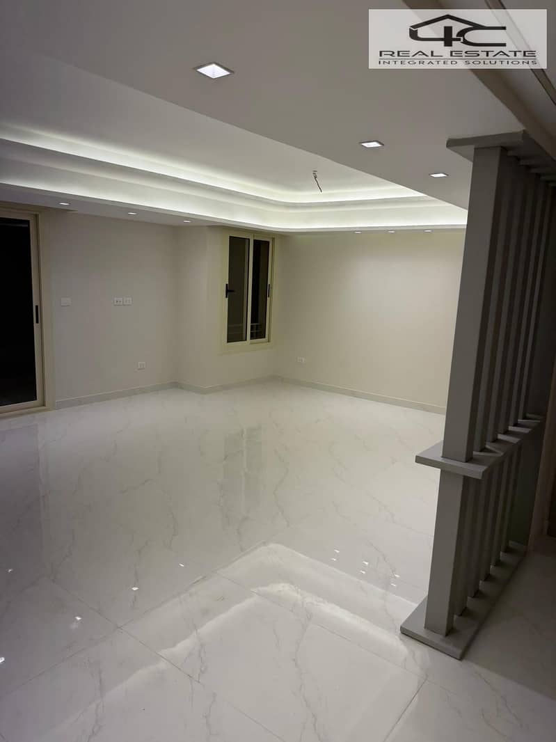 10 WhatsApp Image 2025-10-27 at 6.02. 20 PM. jpeg