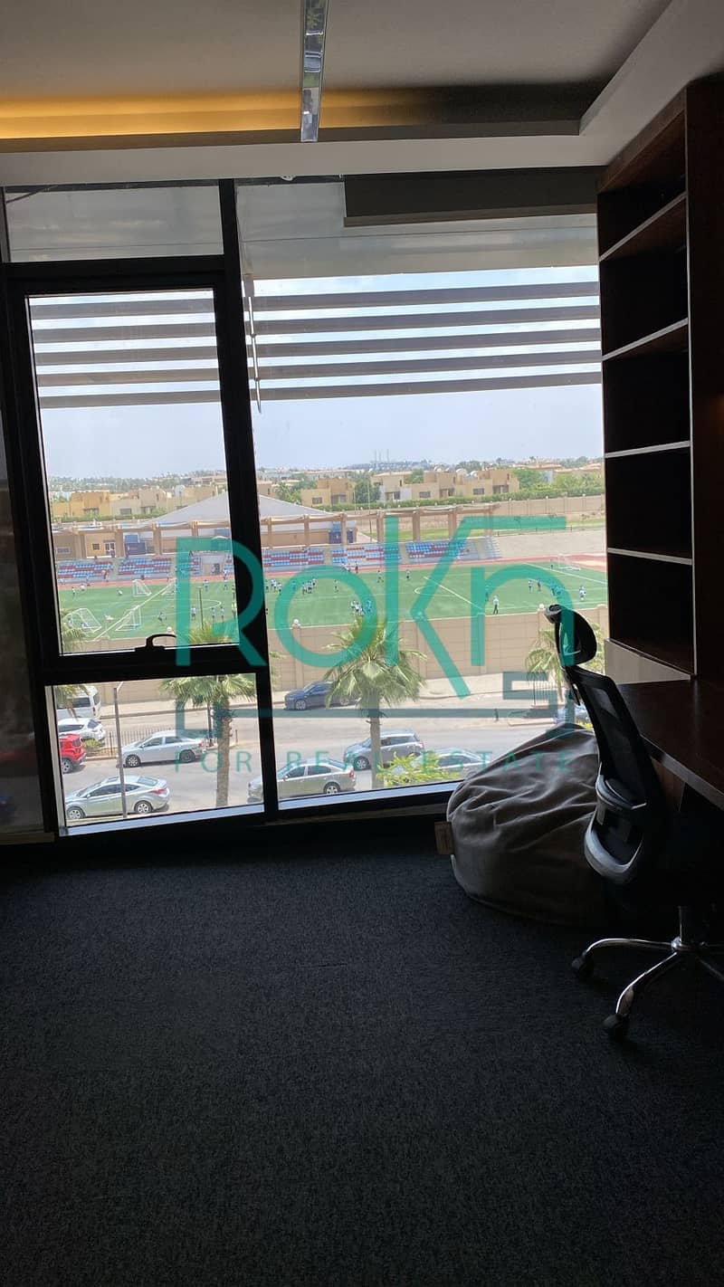 7 d4a13325-0380-4883-8fc5-6be6e1c3e58f. jpg