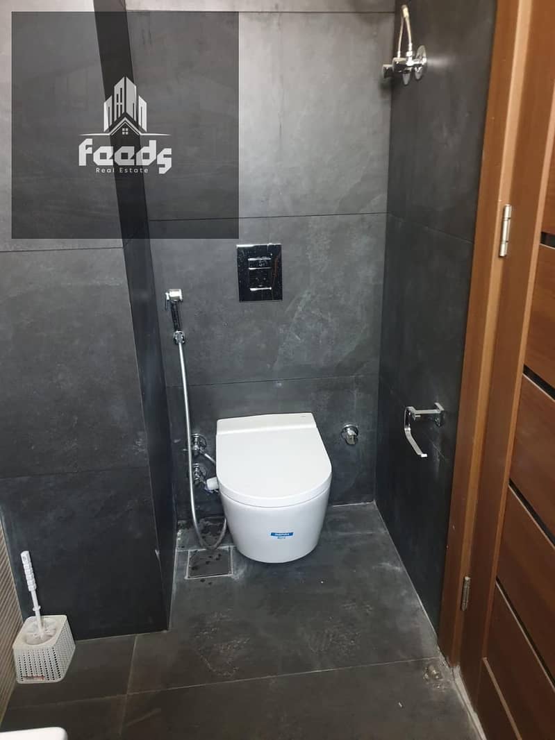 5 WhatsApp Image 2025-10-27 at 4.05. 48 PM (3). jpeg