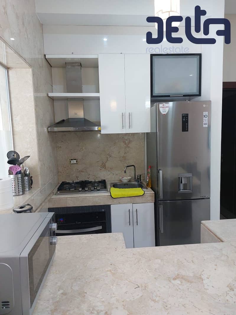 10 744142b9-a667-4fd5-945e-50a0a187c761. jpg