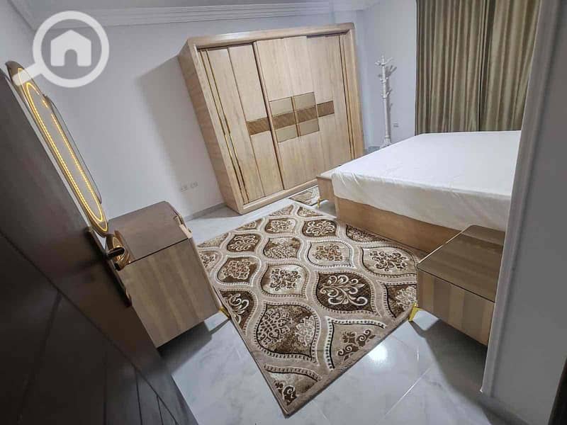 10 4b5d73c9-3ba3-4a8e-b1ff-3b8f3b2730fb. jpg