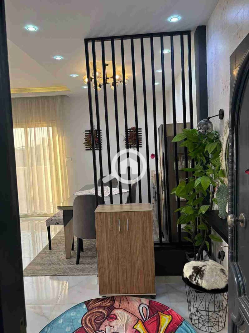 1000132050. jpg 1000132050. jpg