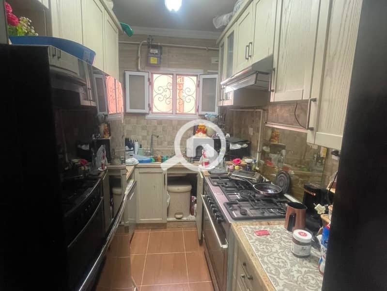 4 556559816_1115160820721849_8940080312772021934_n. jpg