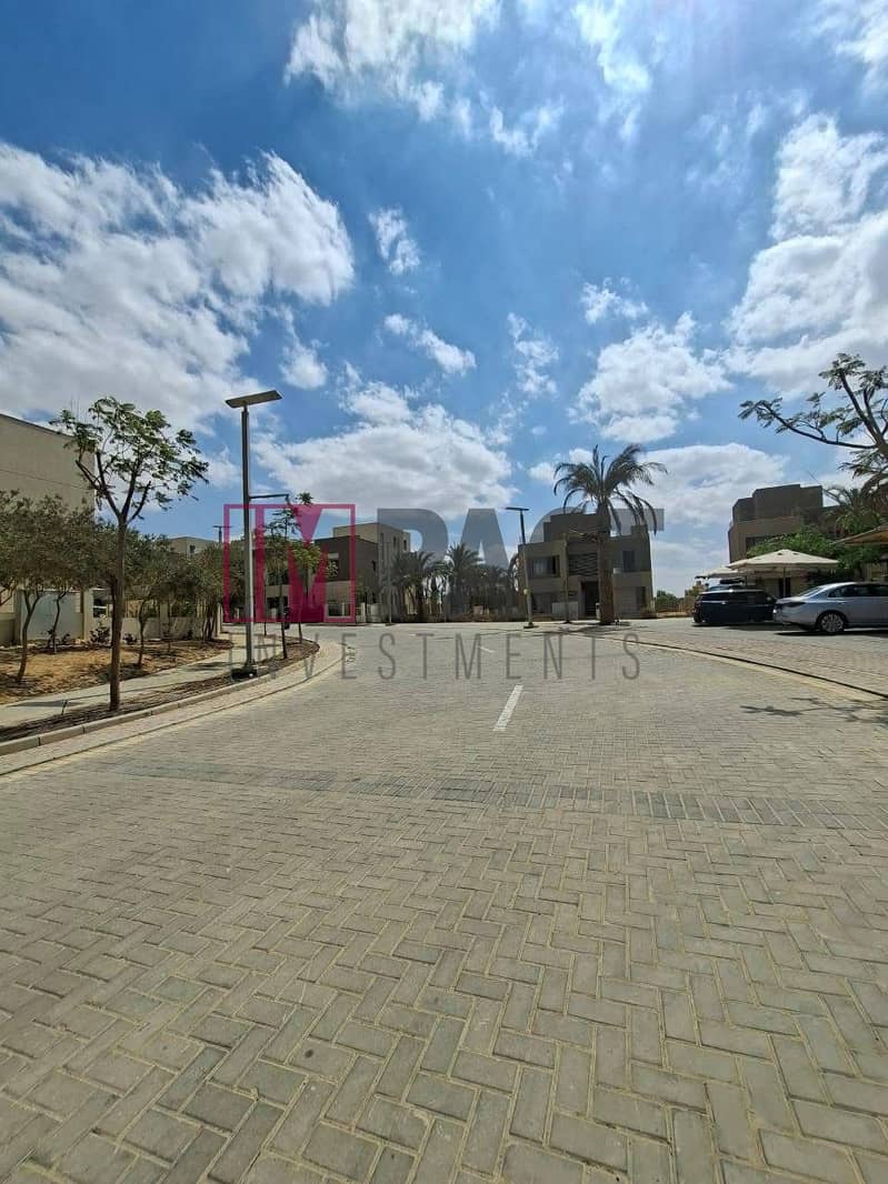 10 WhatsApp Image 2025-10-27 at 17.44. 14 (3). jpeg