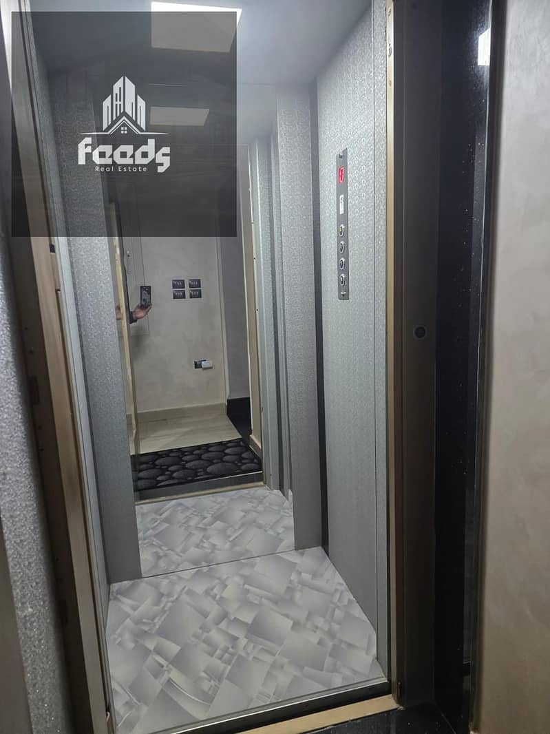 8 b0b65669-1f40-4c49-bc17-a485c452903b. jpg