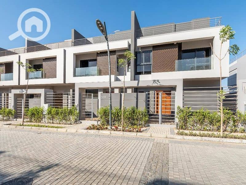 10 cff57349-06ea-4a64-8959-a74f581acfb0. jpeg