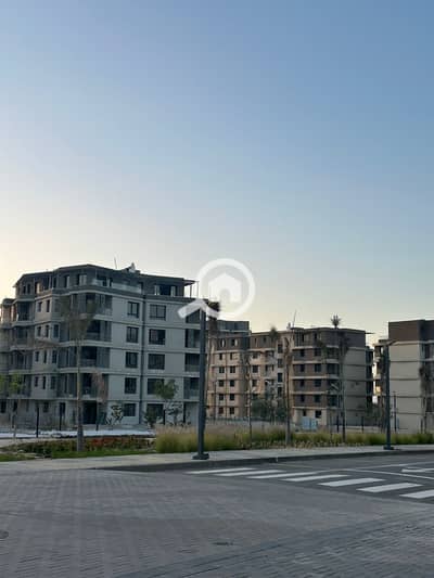 2 Bedroom Flat for Sale in 6th of October, Giza - PHOTO-2025-02-10-14-00-39(6). jpg 2 Bedroom Flat for Sale in 6th of October, Giza - PHOTO-2025-02-10-14-00-39(6). jpg