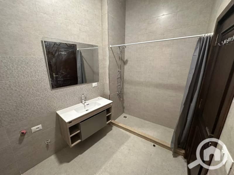 8 WhatsApp Image 2025-10-27 at 6.37. 14 PM (5). jpeg