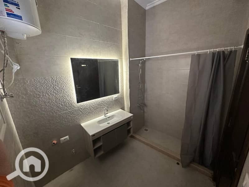 12 WhatsApp Image 2025-10-27 at 6.37. 14 PM (4). jpeg