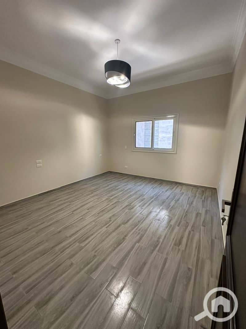 21 WhatsApp Image 2025-10-27 at 6.37. 14 PM (2). jpeg