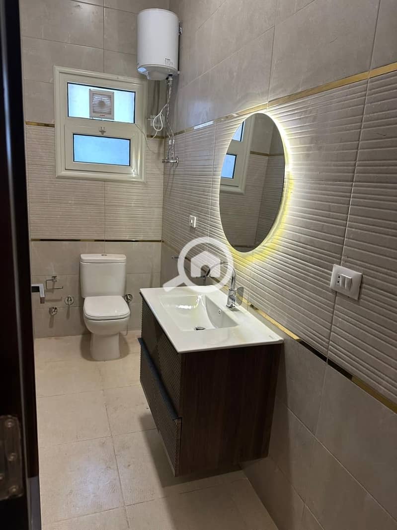 22 WhatsApp Image 2025-10-27 at 6.37. 14 PM (1). jpeg