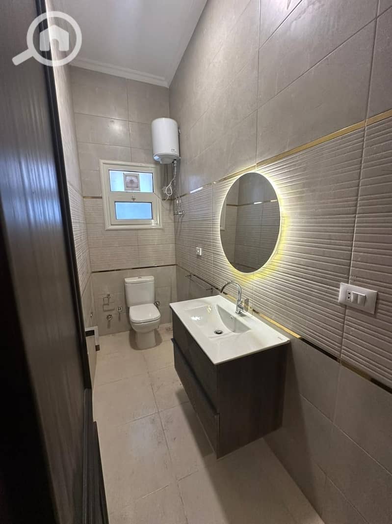 23 WhatsApp Image 2025-10-27 at 6.37. 14 PM. jpeg