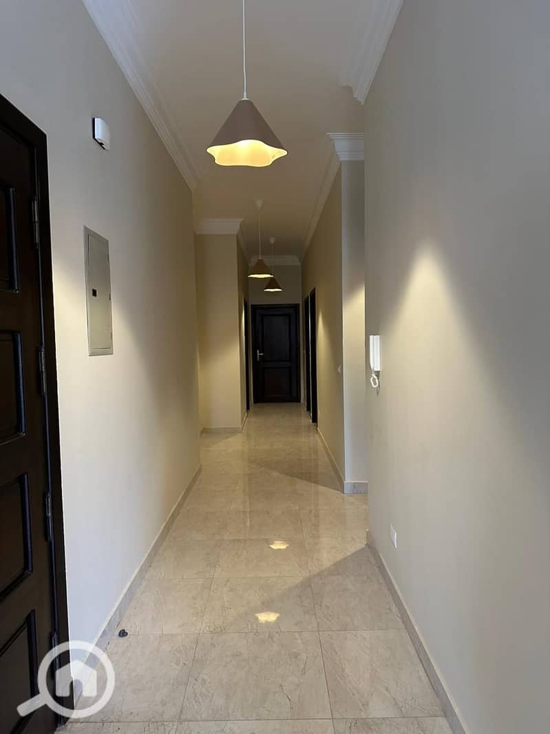 24 WhatsApp Image 2025-10-27 at 6.37. 15 PM (3). jpeg