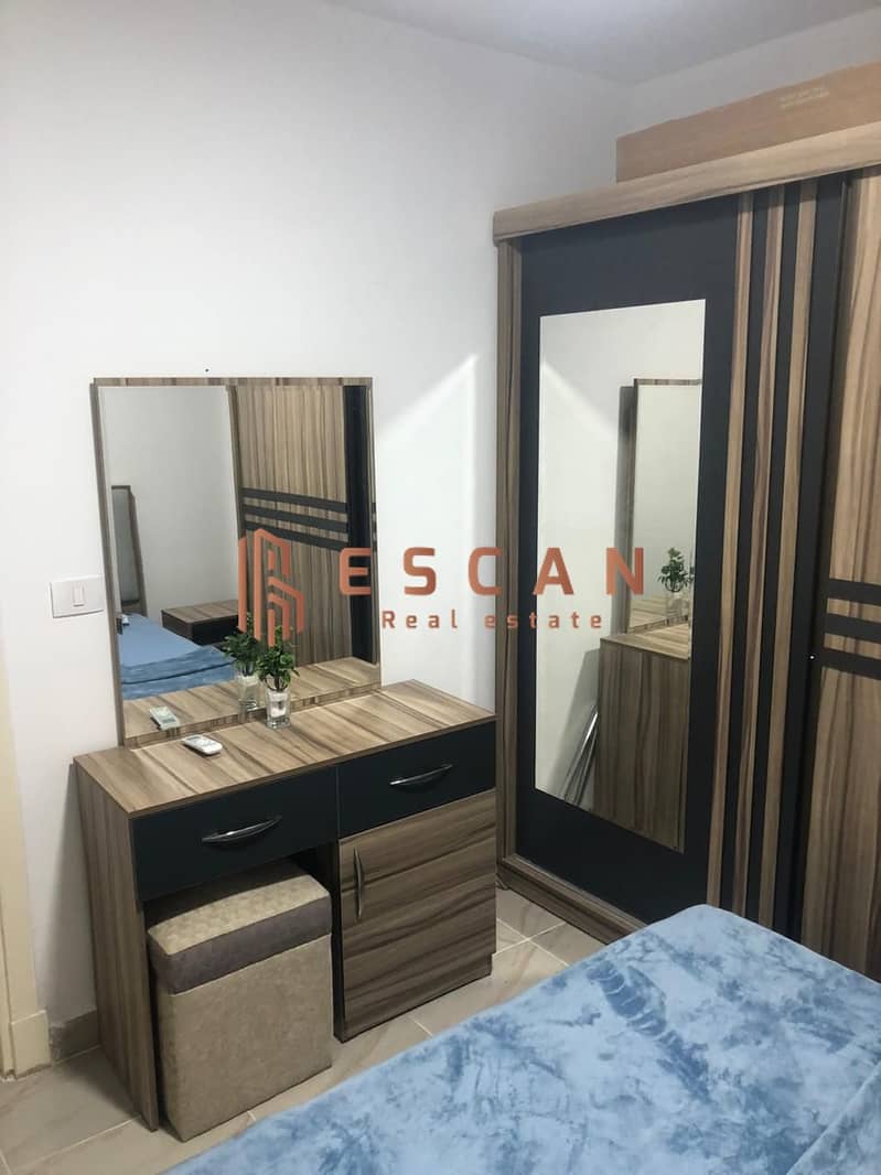 11 U733521 (17). jpeg