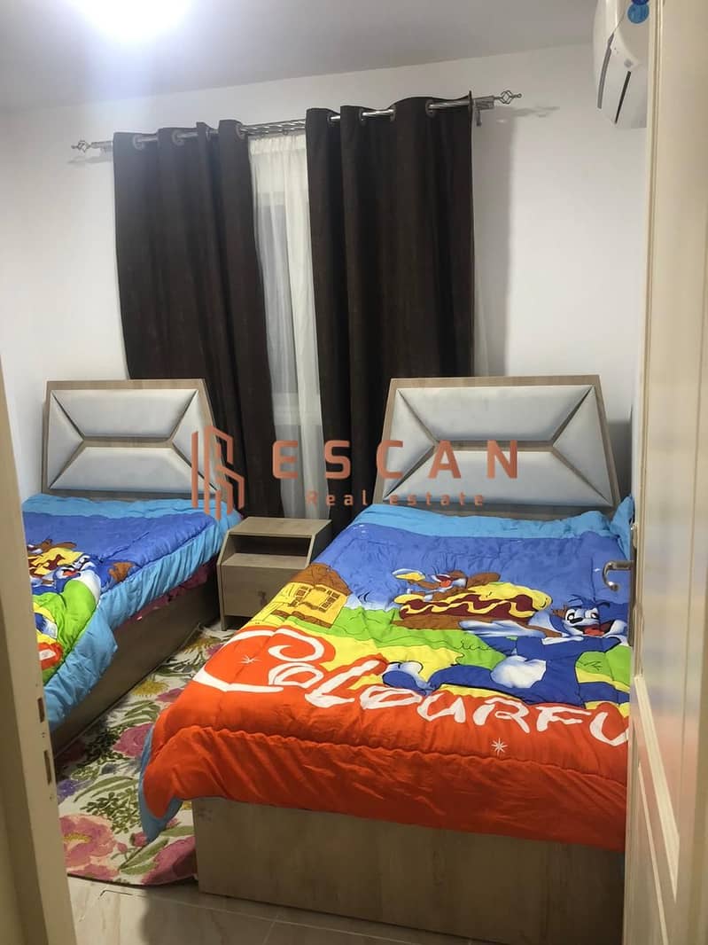 12 U733521 (14). jpeg