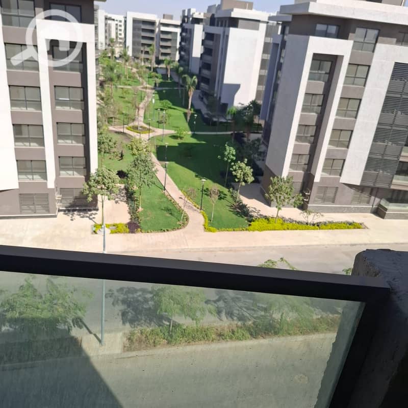 3 WhatsApp Image 2025-09-29 at 7.15. 30 PM. jpeg