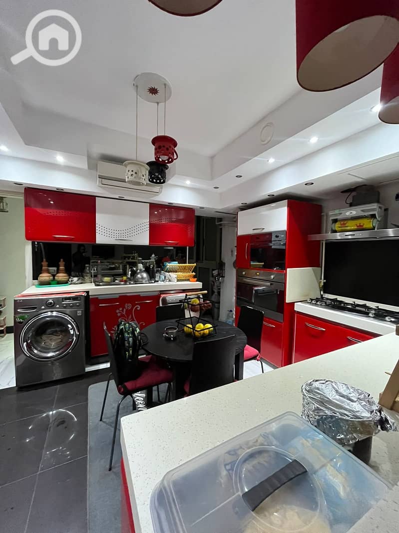 2 571237606_849696210926975_7073782648793878761_n. jpg