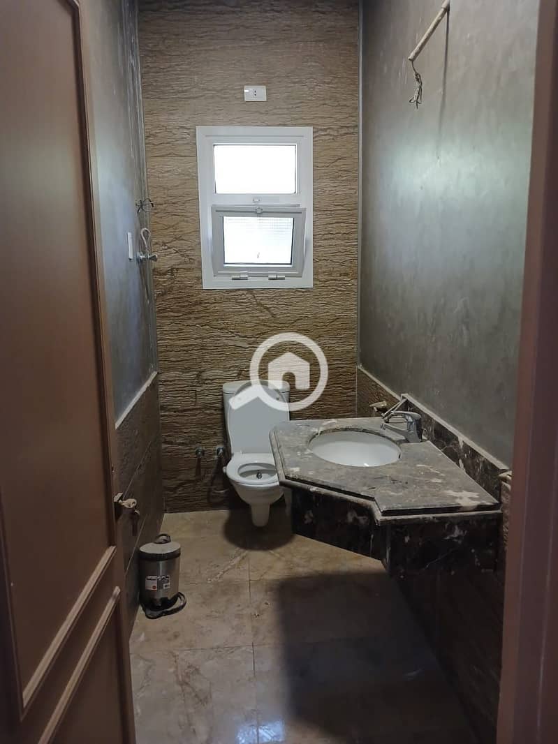 6 IMG-20251022-WA0239. jpg