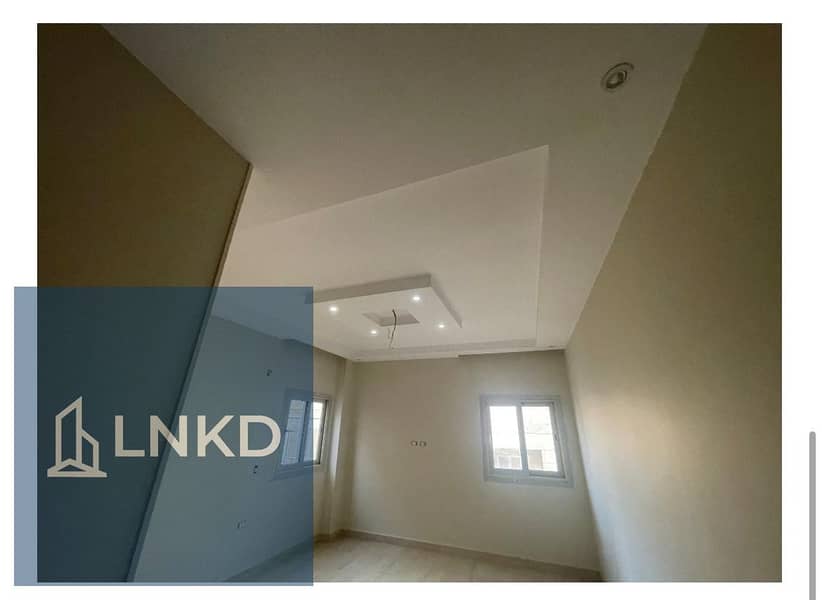 6 WhatsApp Image 2025-10-25 at 12.30. 03 PM (1). jpeg