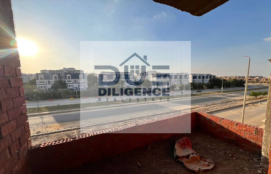 جمالل_1400x900. jpg