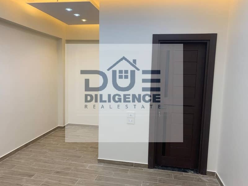 5 4c63295a-bce3-4d0c-9889-457091cf77c1. jpeg