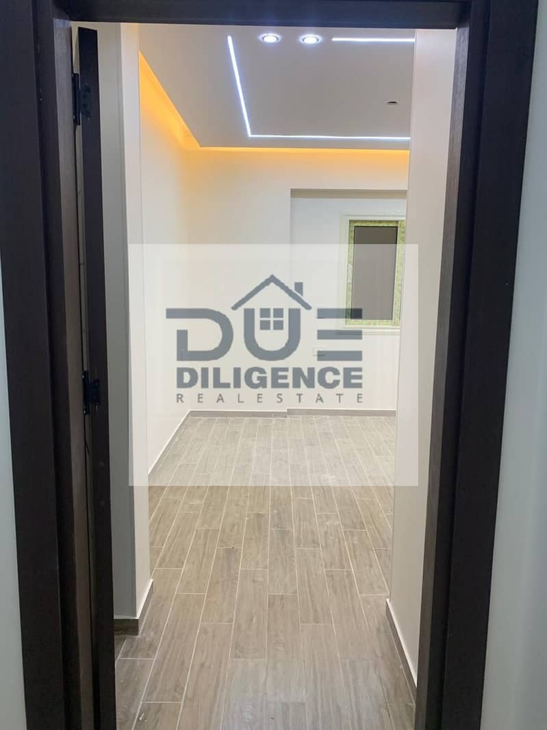 10 6f02b5d5-68a5-413c-8477-bad9e206cfe6. jpeg